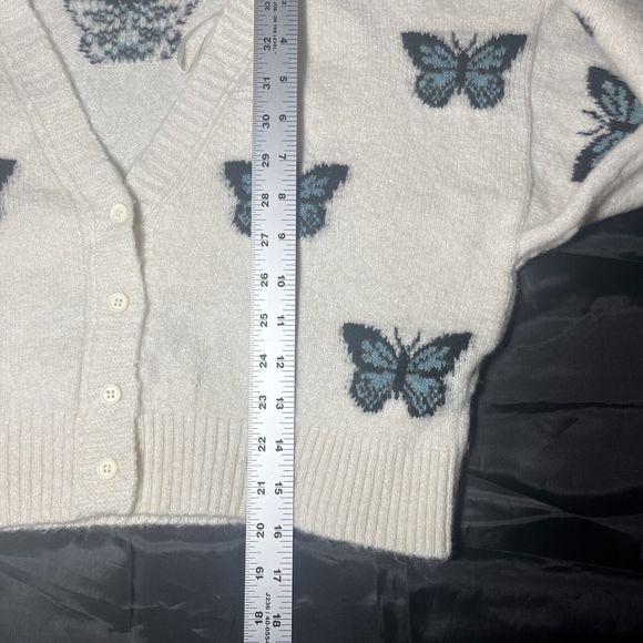 Topshop Cropped Butterfly Cardigan Sweater White Long Sleeve Womens US Size 8-10 - Picture 6 of 8